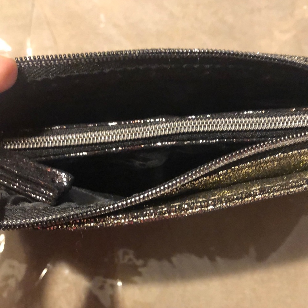 (2) Victoria Secret🥳HP🥳PINK Cosmetic Bags - Picture 2 of 8